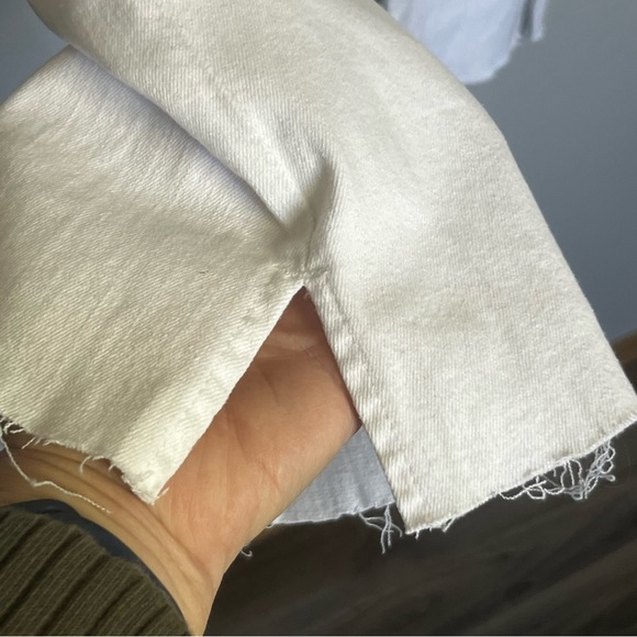 Joes Highrise Bootcut Denim Jeans Women 33 White Raw Slit Hem Pockets Zip NWT* - Picture 4 of 10